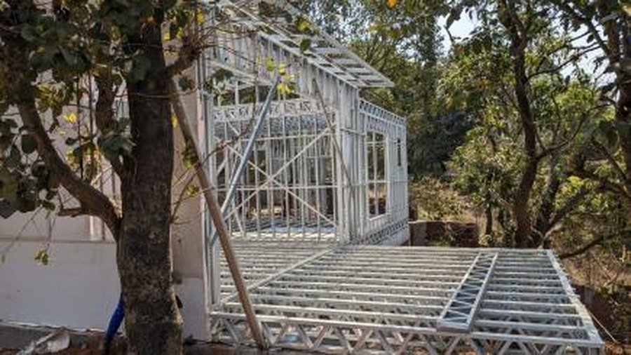 LGSF roof truss erection